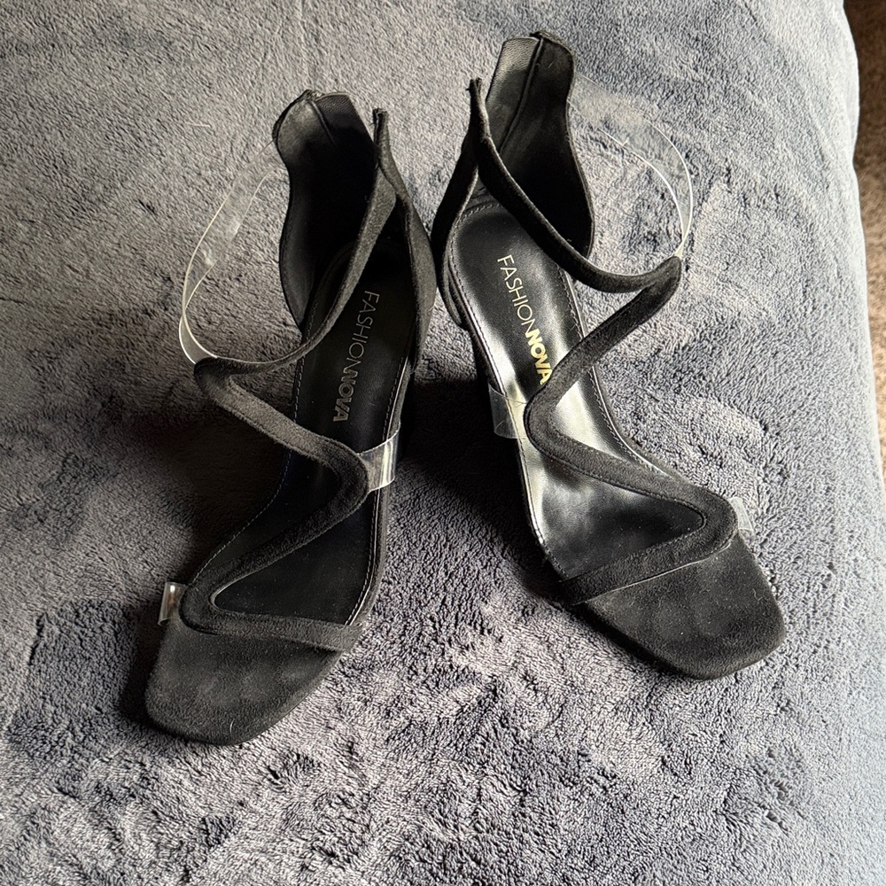 Fashion Nova Elegant Black Heels